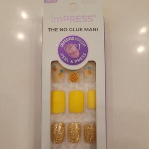 imPRESS Pineapple Yellow and Glittering Gold Nails
